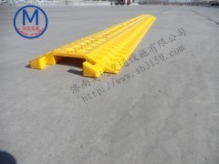 供應道路過線槽 線槽板規(guī)格 遼寧過線槽 - 道路減速設備 - 交通安全設施 - 安全、防護 - 供應 - 切它網(QieTa.com)